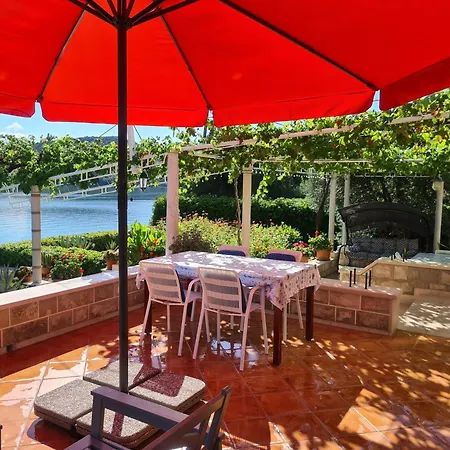 By The Sea Broce, Peljesac - 13182 Ston