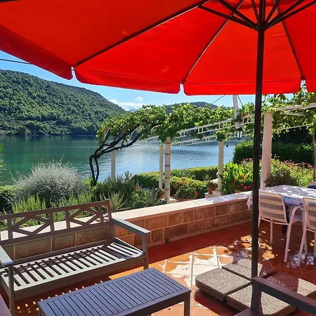 Apartment By The Sea Broce, Peljesac - 13182 *